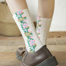 Load image into Gallery viewer, Chaussettes à Fleurs Brodées Vintage (5 paires) ciaovie