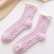 Lade das Bild in den Galerie-Viewer, Chaussettes Chaudes en Laine ciaovie