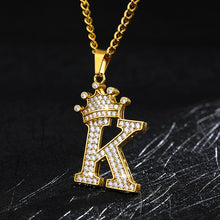 Lade das Bild in den Galerie-Viewer, A-Z Crown Alphabet Pendant Necklace cjdropshipping