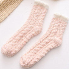 Lade das Bild in den Galerie-Viewer, Chaussettes Chaudes en Laine ciaovie