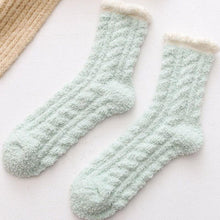 Lade das Bild in den Galerie-Viewer, Chaussettes Chaudes en Laine ciaovie