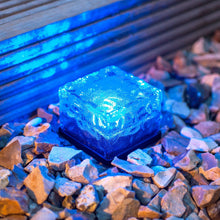 Lade das Bild in den Galerie-Viewer, SOLAR-POWERED GLASS BRICK PATH LIGHT