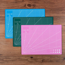 Lade das Bild in den Galerie-Viewer, Self-healing Double-sided Cutting Mat, Pad, Board SewingFairy