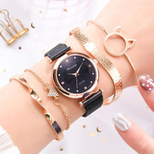 Lade das Bild in den Galerie-Viewer, Fashion 5pcs Set Women Watches Luxury Magnet Buckle Flower Rhinestone Watch Ladies Quartz Wrist Watch Bracelet Set Reloj Mujer