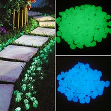 Lade das Bild in den Galerie-Viewer, 25/50pcs Glow in the Dark Garden Pebbles Glow Stones Rocks for Walkways Garden Path Patio Lawn Garden Yard Decor Luminous Stones DSers