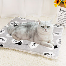 Lade das Bild in den Galerie-Viewer, Warm Pet Sleeping Blanket, Mat, Bed, Cover OMG Shop Zone