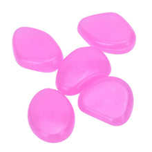 Lade das Bild in den Galerie-Viewer, Glow-In-The-Dark Garden Pebbles