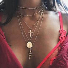 Lade das Bild in den Galerie-Viewer, 17KM Trendy Multilayered Butterfly Pearl Necklace For Women Fashion Sun Star Gold Pearl Choker Necklaces 2021 Trend Jewelry Gift DSers