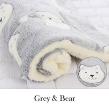 Lade das Bild in den Galerie-Viewer, Soft Flannel Thickened Pet Soft Fleece Pad Pet Blanket Bed Mat For Puppy Dog Cat Sofa Cushion Home Rug Keep Warm Sleeping Cover OMG Shop Zone