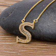 Lade das Bild in den Galerie-Viewer, Top Quality Initial Name Letter Necklace Gold 26 Letters Charm Pendants Micro Pave CZ Copper Chain Jewelry For Women Girls Gifts DSers