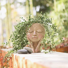 Lade das Bild in den Galerie-Viewer, Hairdo Resin Planter