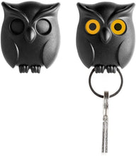 Lade das Bild in den Galerie-Viewer, Owl "Blinking Eyes" Key Holder nebula-light.com
