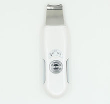 Lade das Bild in den Galerie-Viewer, Ultrasonic Skin Scrubber Facial Machine