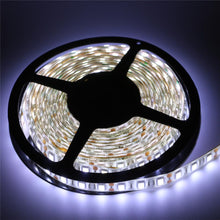Lade das Bild in den Galerie-Viewer, Home Bright LED Strip - 5 Meters