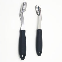 Lade das Bild in den Galerie-Viewer, JALAPENO PEPPER CORER