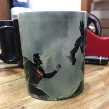 Lade das Bild in den Galerie-Viewer, Reactive Color Changing Coffee Mug