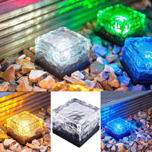 Lade das Bild in den Galerie-Viewer, SOLAR-POWERED GLASS BRICK PATH LIGHT