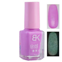 Lade das Bild in den Galerie-Viewer, Glowi Nails