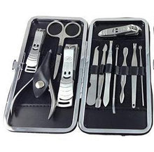 Lade das Bild in den Galerie-Viewer, 12 in 1 Ultimate Travel Grooming Set x
