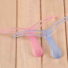 Lade das Bild in den Galerie-Viewer, Easy Eyebrow Shaping Stencil