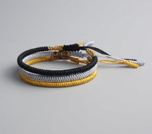Lade das Bild in den Galerie-Viewer, Handmade Buddhist Knots Rope Bracelet