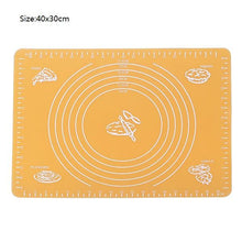 Lade das Bild in den Galerie-Viewer, Non-Stick Pastry Mat