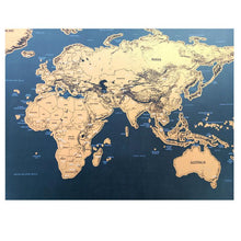 Lade das Bild in den Galerie-Viewer, Scratch off world map poster