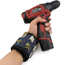 Lade das Bild in den Galerie-Viewer, Magnetic Wristband
