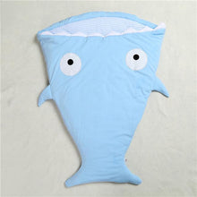 Lade das Bild in den Galerie-Viewer, Mr. Shark baby sleeping bag