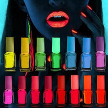Lade das Bild in den Galerie-Viewer, Glowi Nails