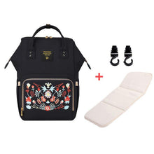 Lade das Bild in den Galerie-Viewer, The Perfect Diaper Bag