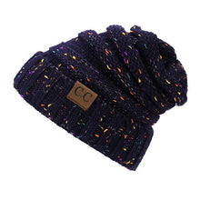 Lade das Bild in den Galerie-Viewer, Soft Knit Beanie
