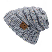 Lade das Bild in den Galerie-Viewer, Soft Knit Beanie