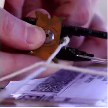 Lade das Bild in den Galerie-Viewer, 20 in 1 Pocket Multi Tool Keychain x