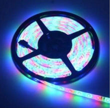 Lade das Bild in den Galerie-Viewer, Home Bright LED Strip - 5 Meters