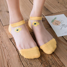 Lade das Bild in den Galerie-Viewer, Chaussettes Marguerites Translucides (5 paires) ciaovie
