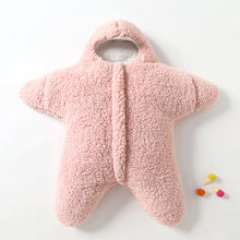 Load image into Gallery viewer, Baby Starfish Lamb Velvet Sleeping Bag Comfortable Newborn Baby Male And Female Baby Outing Winter Quilt Plus Cotton Thickening cjdropshipping
