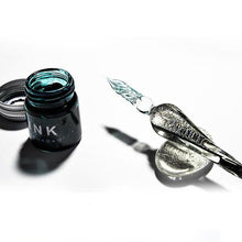 Lade das Bild in den Galerie-Viewer, DIP GLASS PEN -Limited Galaxy Edition
