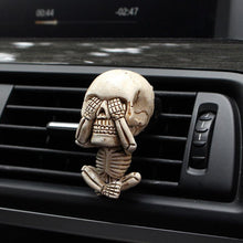 Load image into Gallery viewer, Aromathérapie Tête de Fantôme Crâne de Voiture Créative (ensemble de 3 pièces) ciaovie
