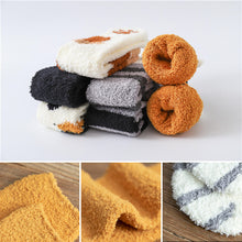 Lade das Bild in den Galerie-Viewer, Ciaovie™ Chaussettes de Plancher Mignonnes de Griffe de Chat ciaovie
