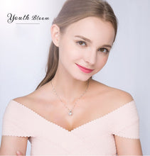 Load image into Gallery viewer, Fashion Romantic Double Heart Flower Pendant Necklace with Zircon Rose Gold/Silver Color Necklace For Women Jewelry OMG Shop Zone
