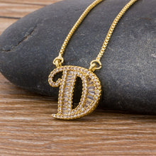 Lade das Bild in den Galerie-Viewer, Top Quality Initial Name Letter Necklace Gold 26 Letters Charm Pendants Micro Pave CZ Copper Chain Jewelry For Women Girls Gifts DSers
