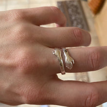 Load image into Gallery viewer, FREE!- New Creative Fashion Love Hug Couple/Best Friend Open Ring - Special Gifts for Lovers
