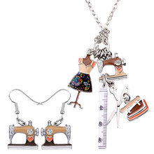 Lade das Bild in den Galerie-Viewer, Sewing Machine Earrings Necklace Retro Jewelry Sets SewingFairy

