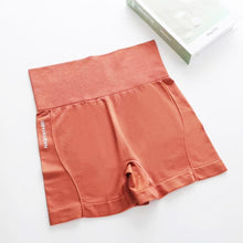Lade das Bild in den Galerie-Viewer, LOOZYKIT High Waist Workout Shorts Vital Seamless Fitness Yoga Shorts Scrunch Butt Yoga Running Shorts Sport Women Gym Leggings OMG Shop Zone
