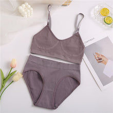 Load image into Gallery viewer, FINETOO Women Seamless Tops Panties Set Soft Wireless Bra Set Comfortable Bralette Brazilian Underwear Suit Girls Fitness Tops
