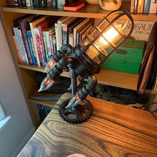 Lade das Bild in den Galerie-Viewer, The Rocket Lamp nebula-light.com
