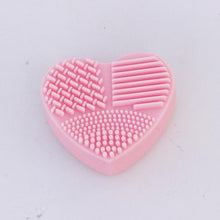 Load image into Gallery viewer, Heart Shape Makeup Brush Cleaning
