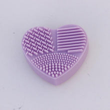 Load image into Gallery viewer, Heart Shape Makeup Brush Cleaning
