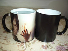 Lade das Bild in den Galerie-Viewer, Reactive Color Changing Coffee Mug
